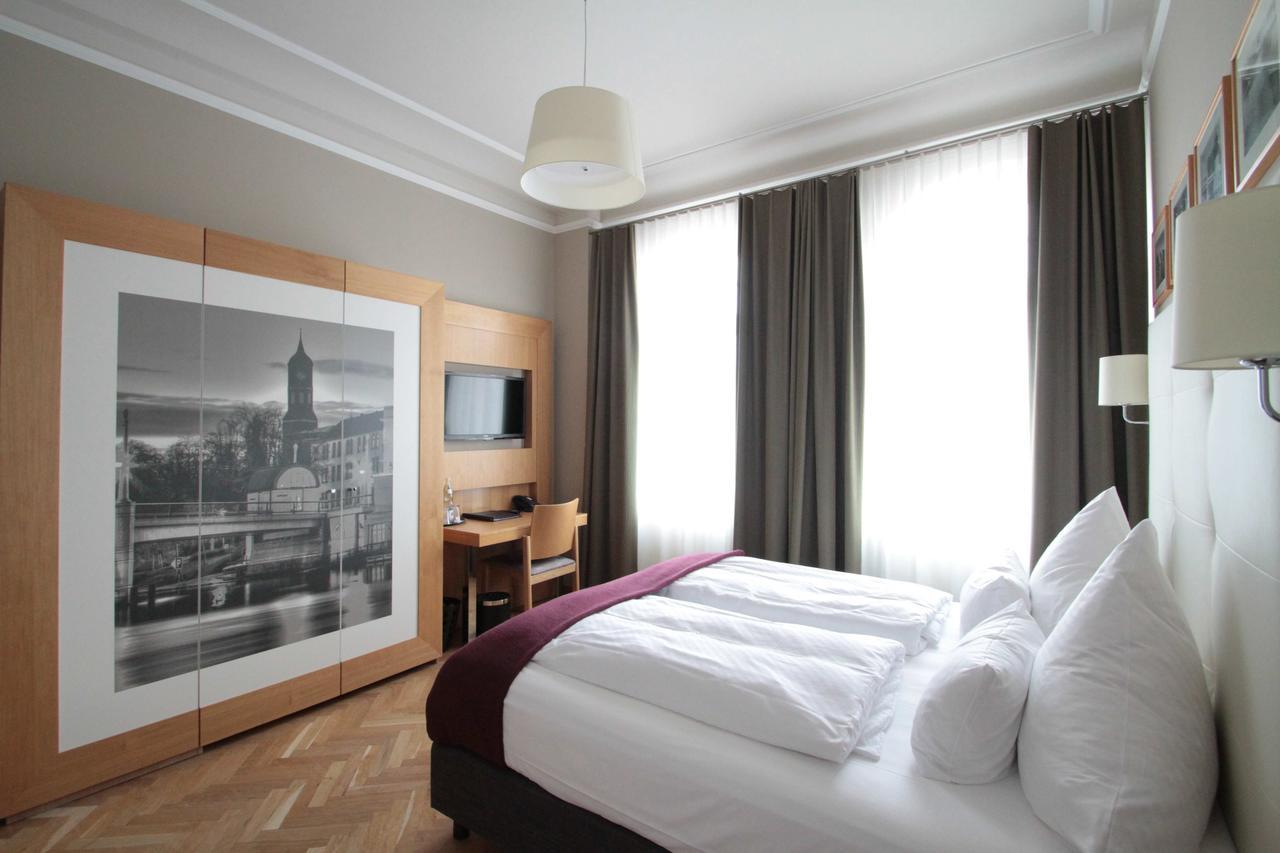 Hotel Am Molkenmarkt Brandenburg  Esterno foto