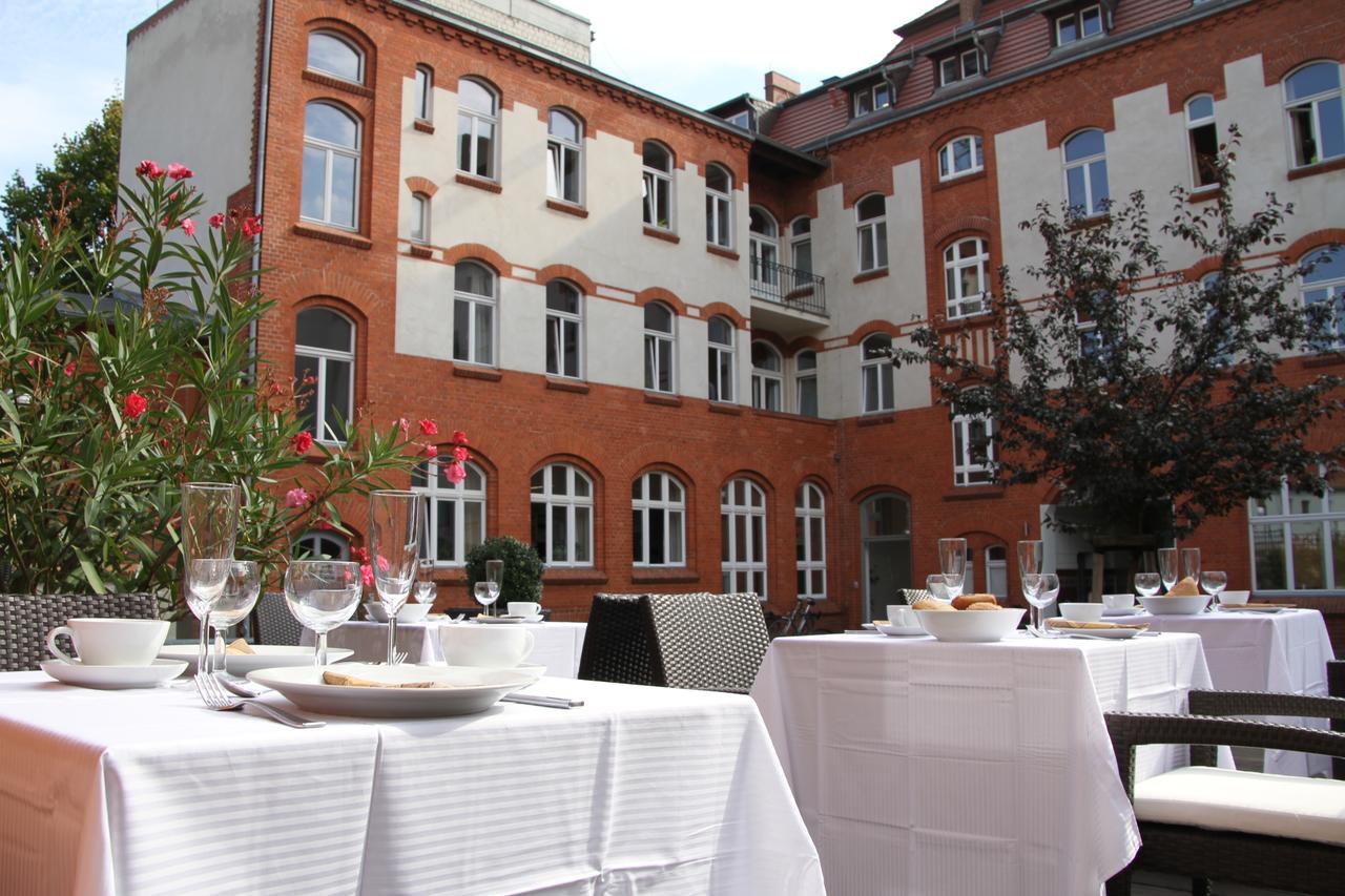Hotel Am Molkenmarkt Brandenburg  Esterno foto