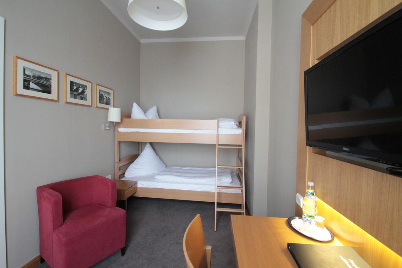 Hotel Am Molkenmarkt Brandenburg  Esterno foto
