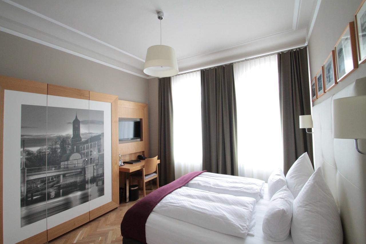 Hotel Am Molkenmarkt Brandenburg  Esterno foto